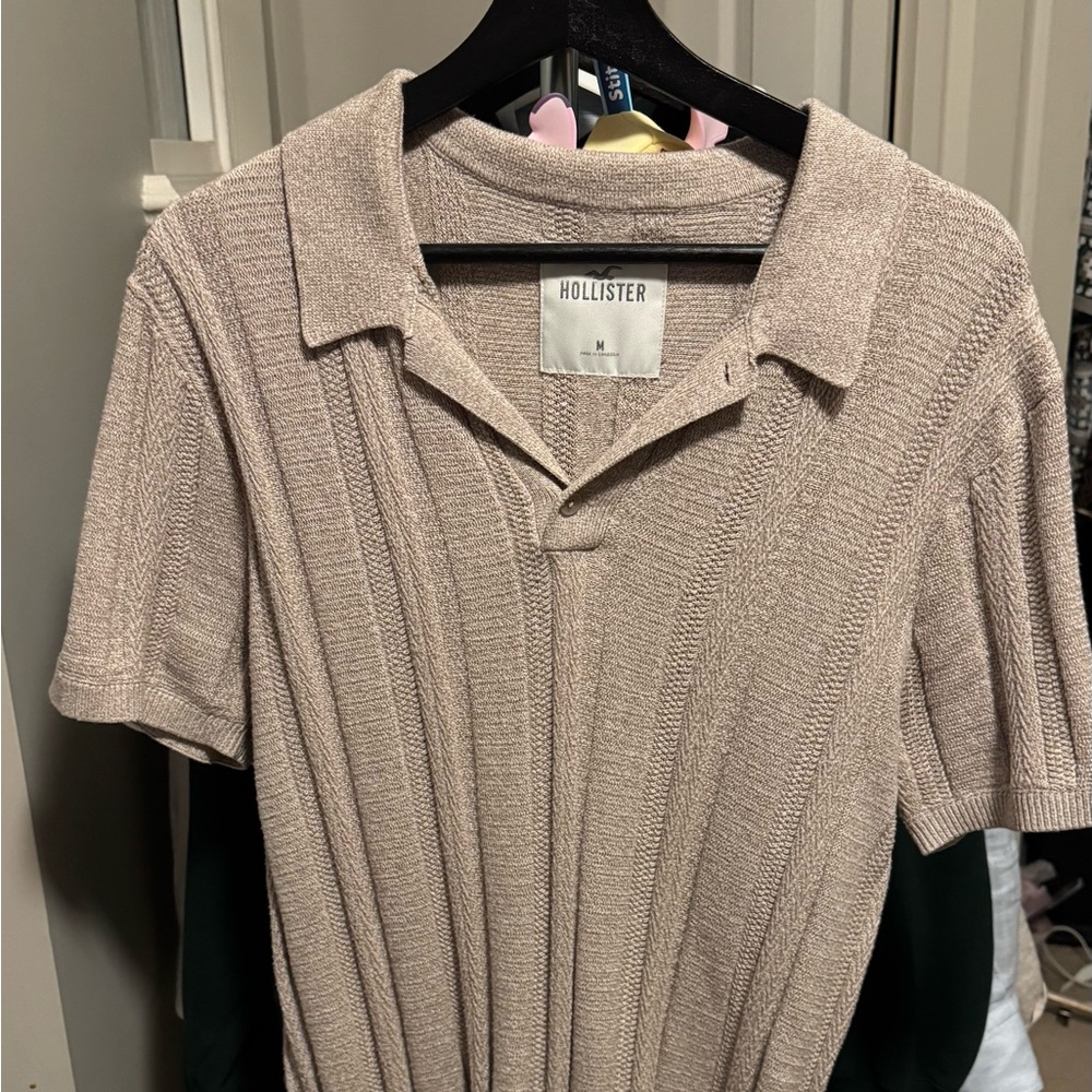 Hollister Collared Short Sleeve